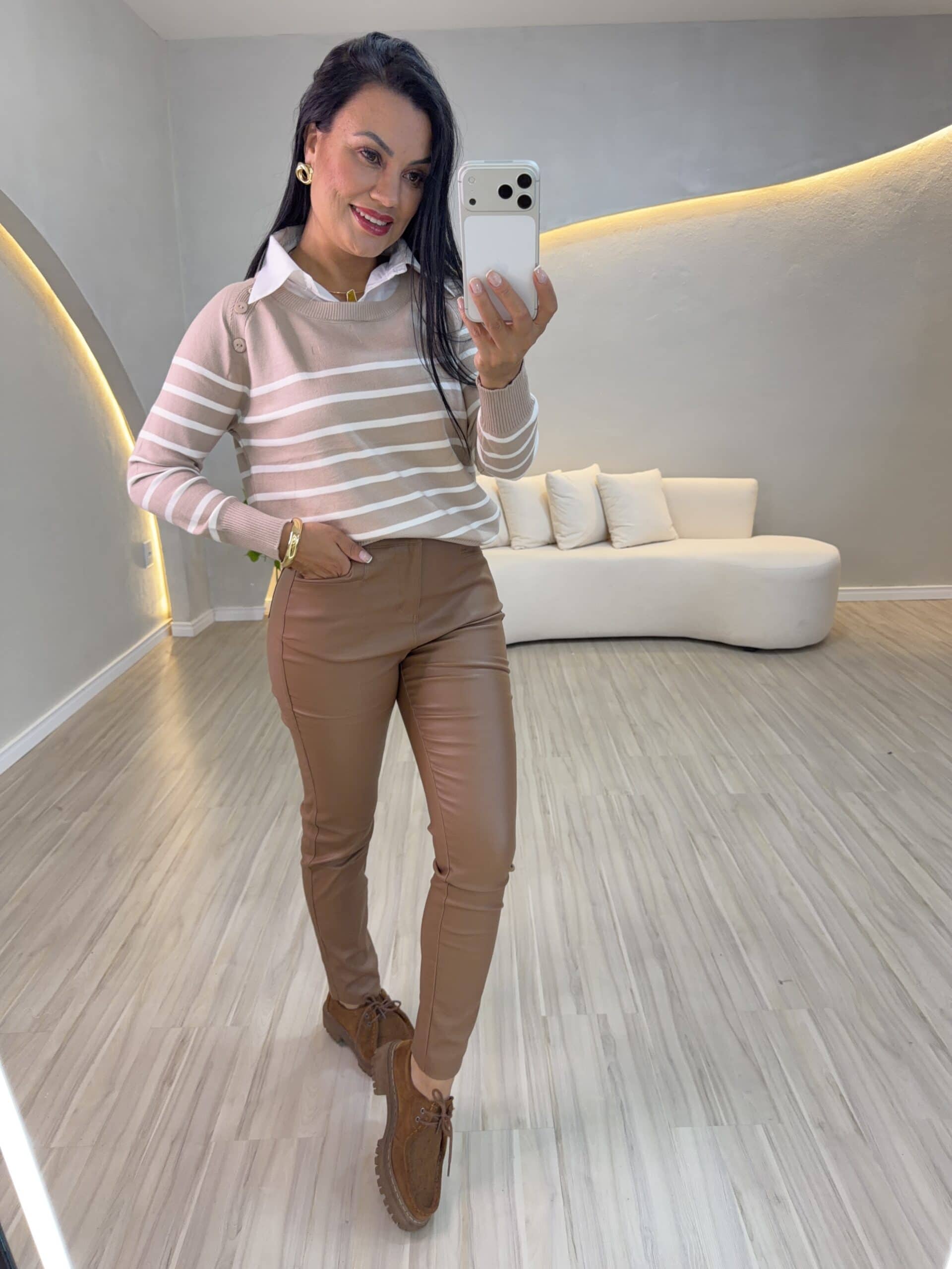 CALÇA RESINADA