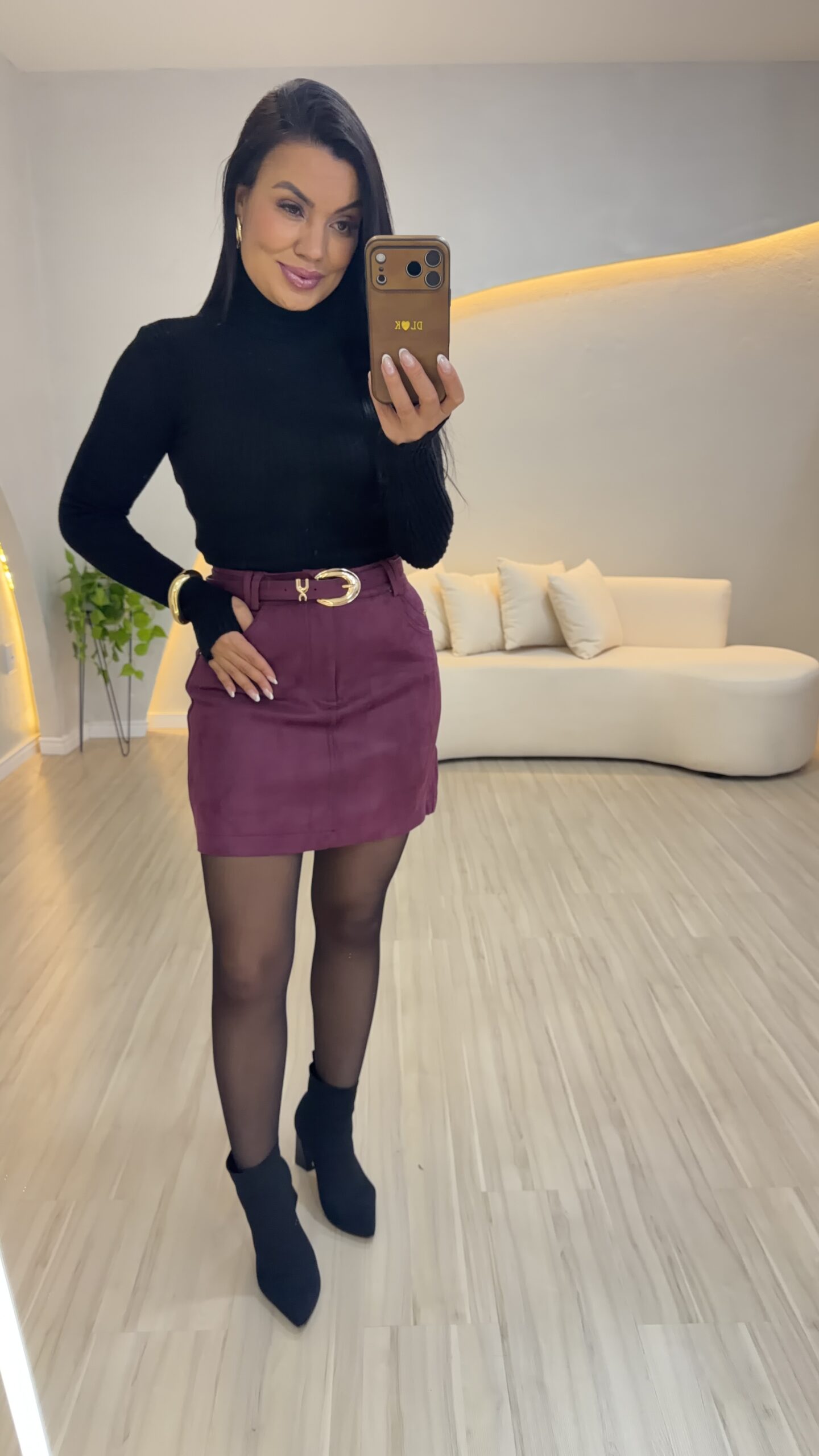 SHORTS SAIA SUEDI