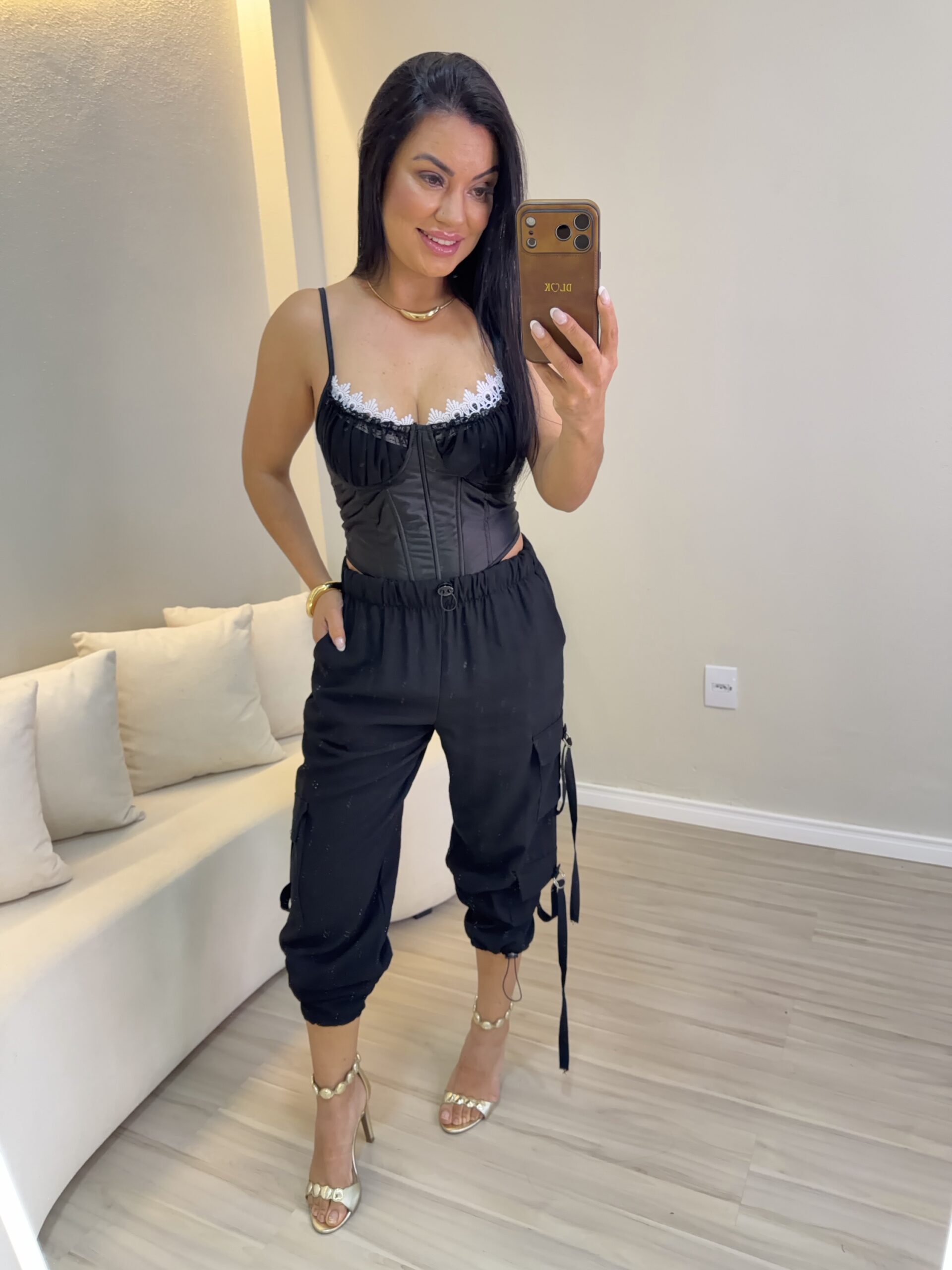 CALÇA ISIS