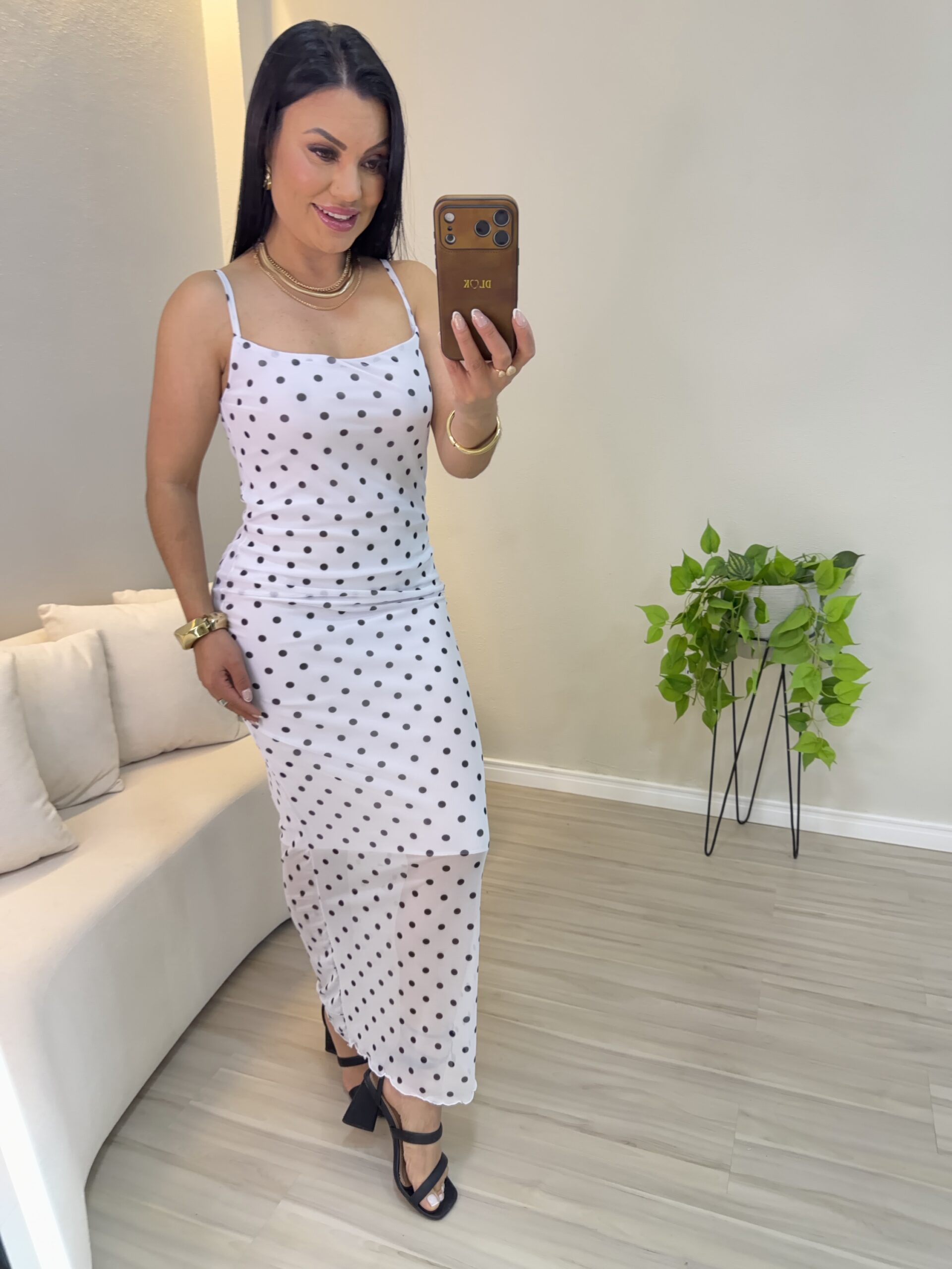 VESTIDO TULE